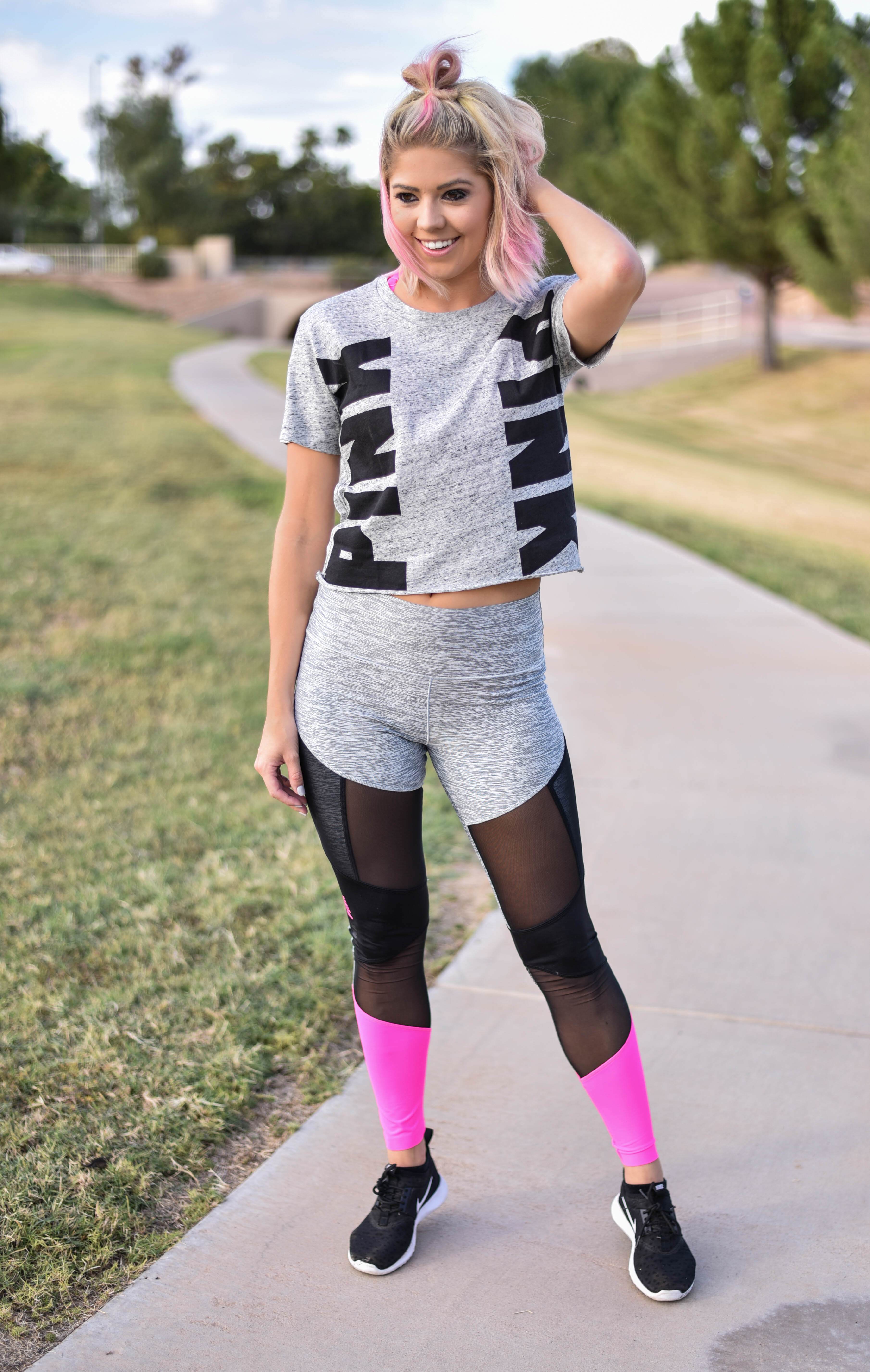 PINK Victoria's Secret Bonded Mesh Leggings