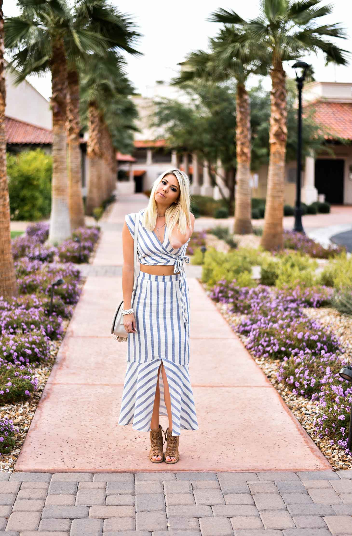 Erin Elizabeth of Wink and a Twirl in this 3 Jems Boutique Spring Striped Look
