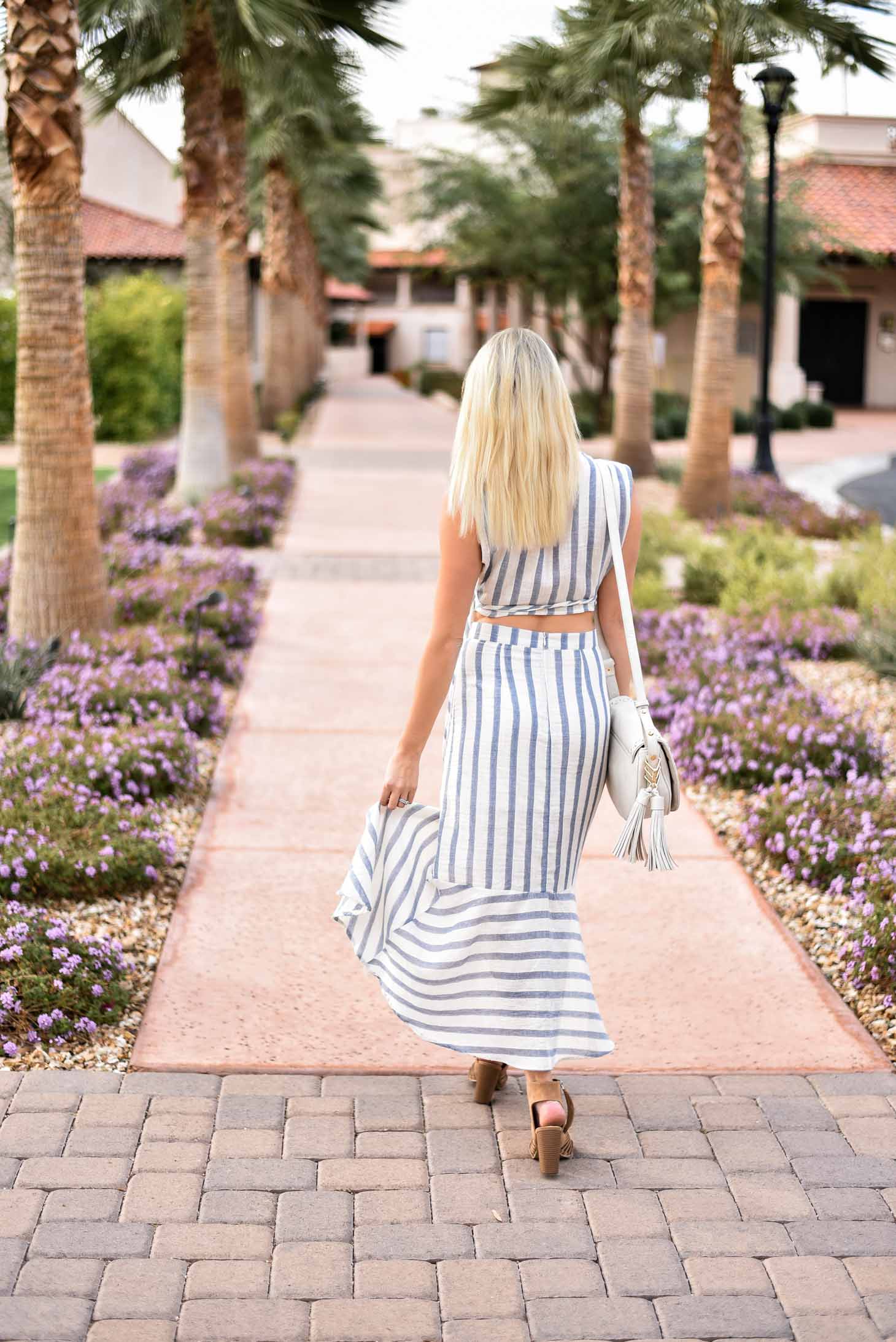 Erin Elizabeth of Wink and a Twirl in this 3 Jems Boutique Spring Striped Look