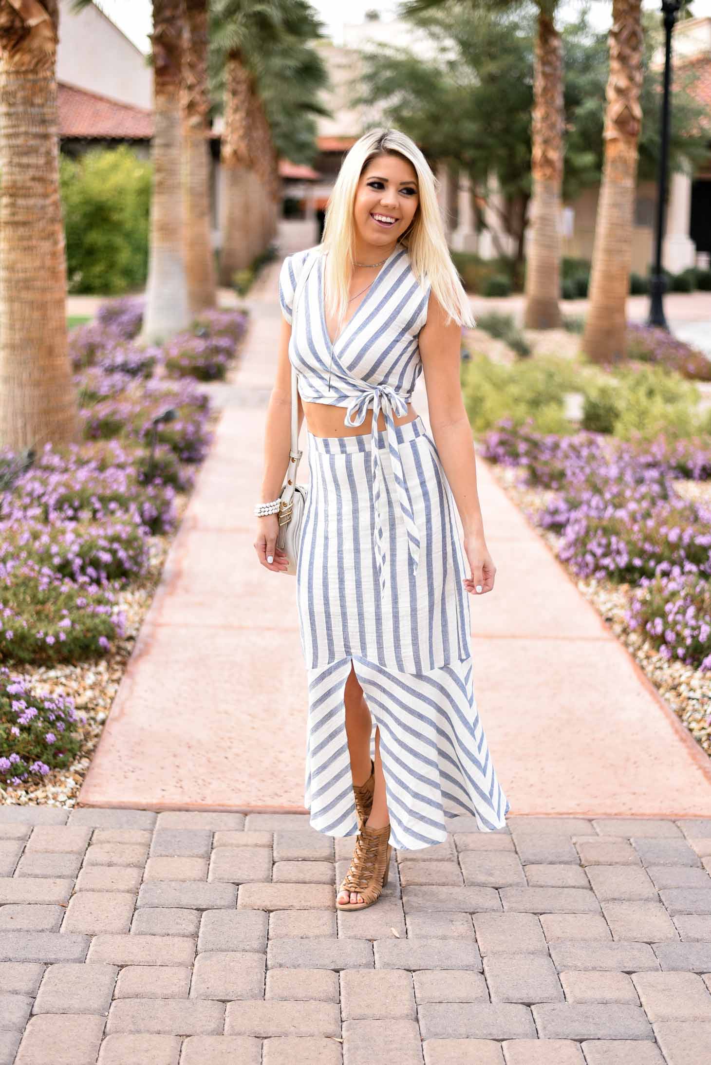 Erin Elizabeth of Wink and a Twirl in this 3 Jems Boutique Spring Striped Look