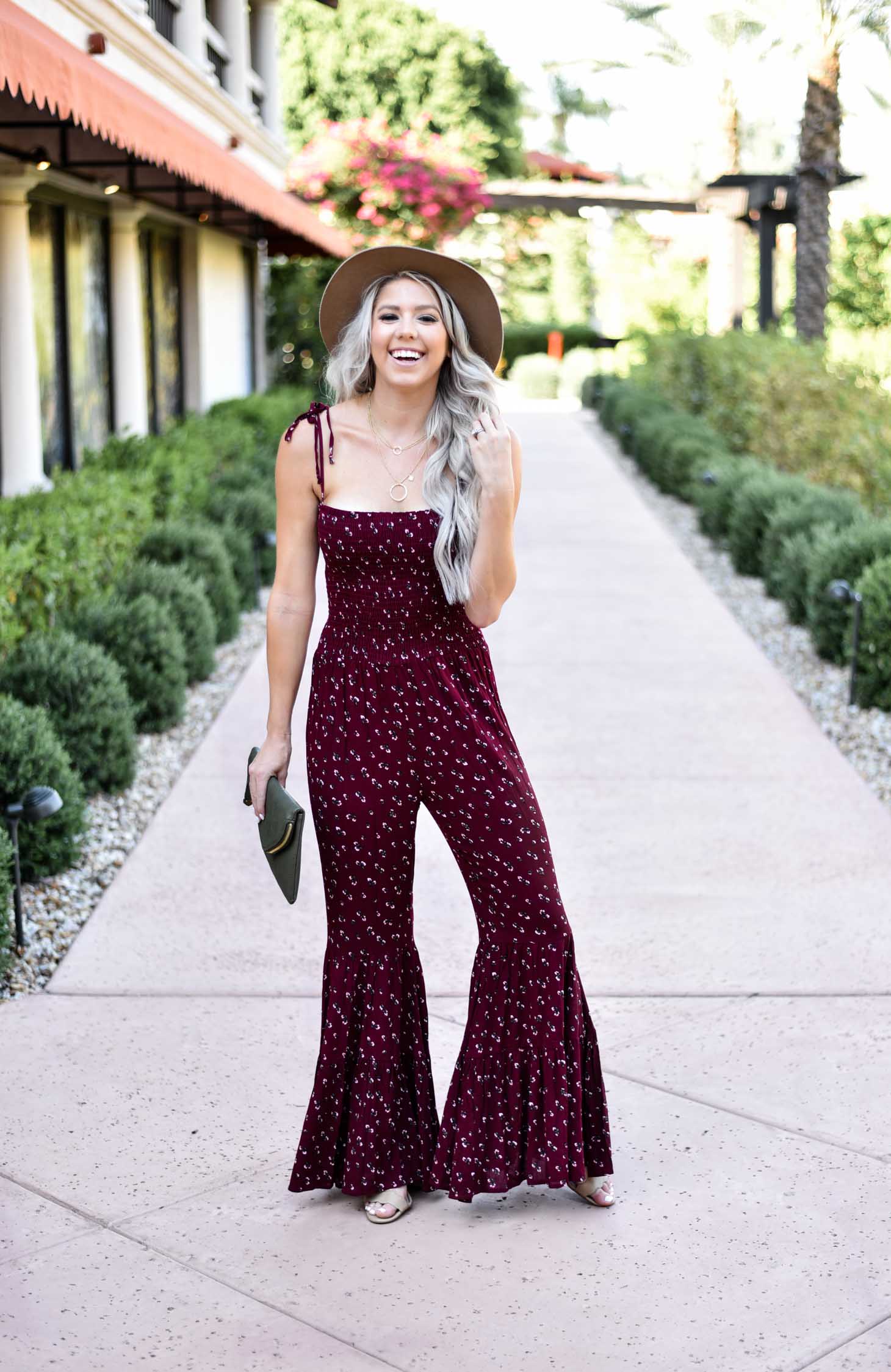 Erin Elizabeth of Wink and a Twirl shares the most fabulous jumpsuit for Fall from Vici Dolls 