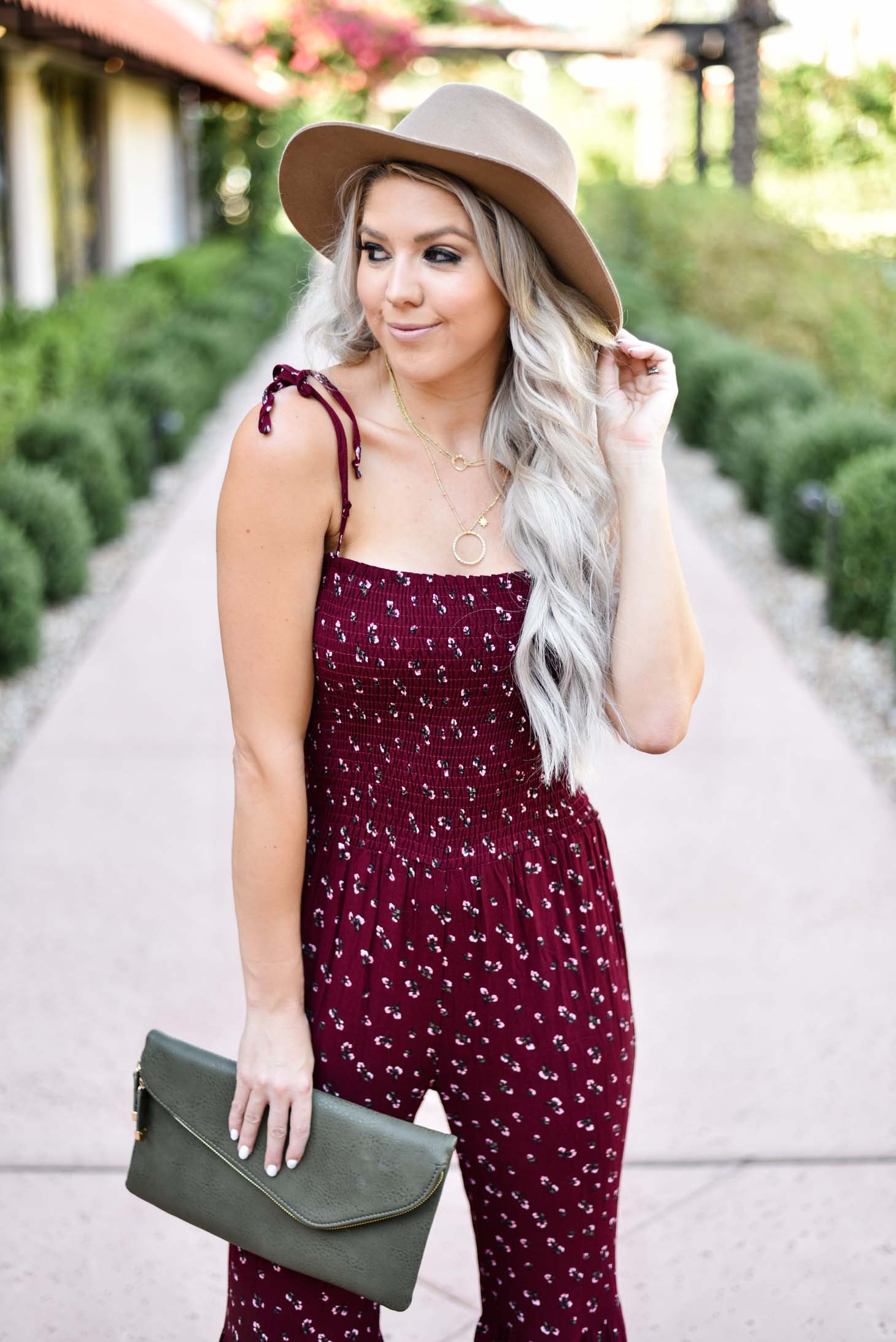 Erin Elizabeth of Wink and a Twirl shares the most fabulous jumpsuit for Fall from Vici Dolls 
