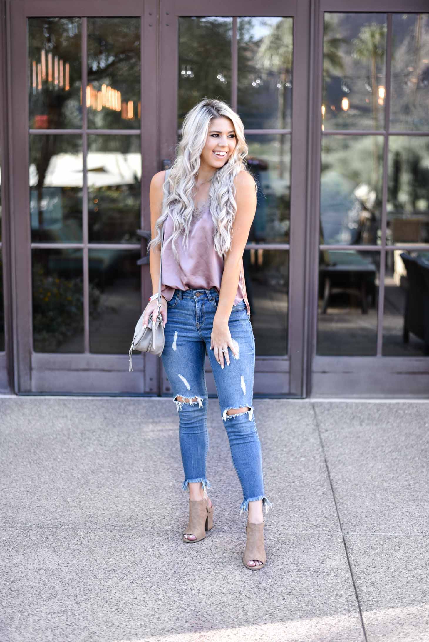 Erin Elizabeth of Wink and a Twirl shares the must have cami to wear with jeans this Fall from Pink Lily Boutique