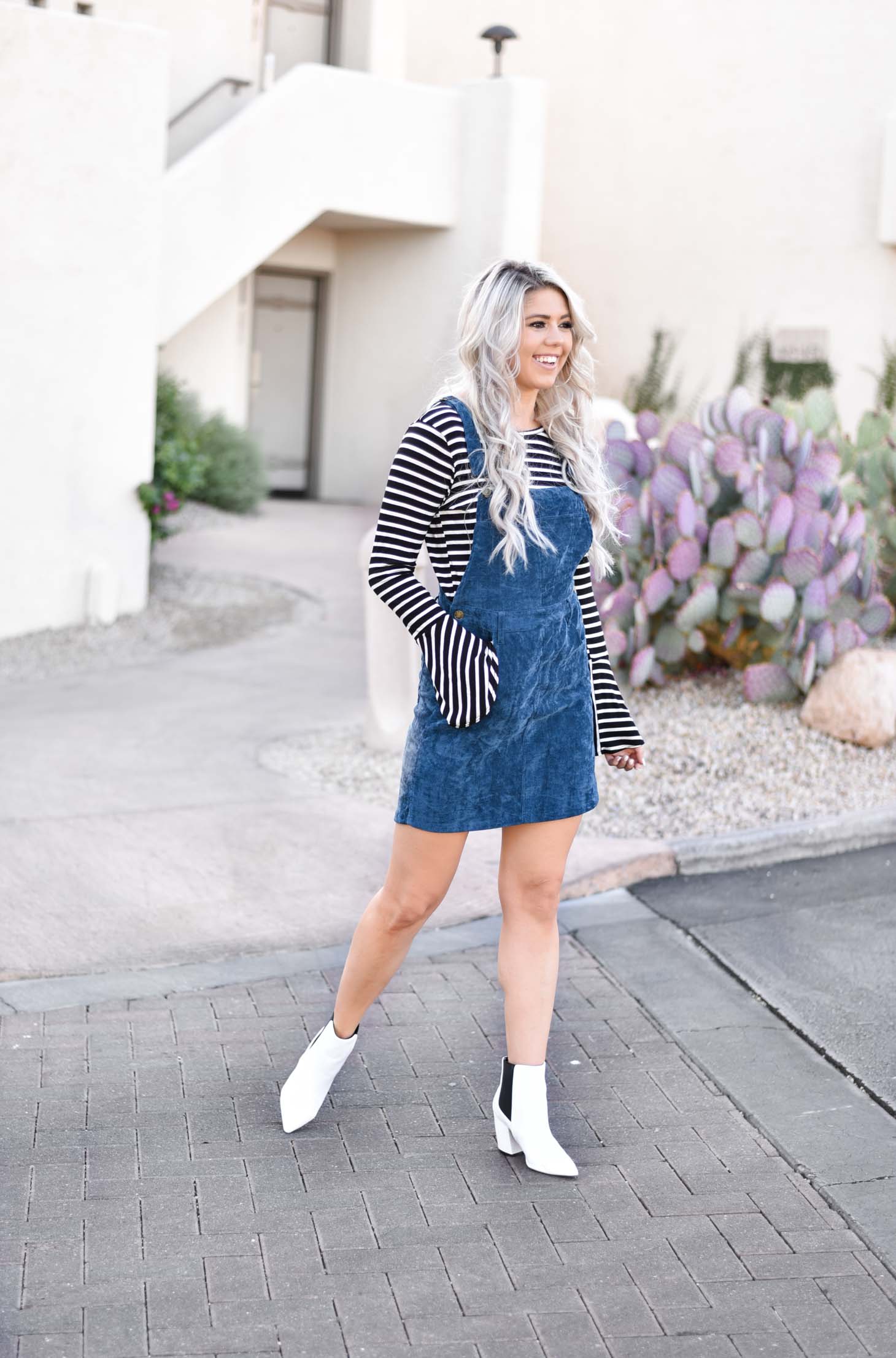 Erin Elizabeth of Wink and a Twirl shares the cutest blue jumper for Fall with Pink Lily Boutique
