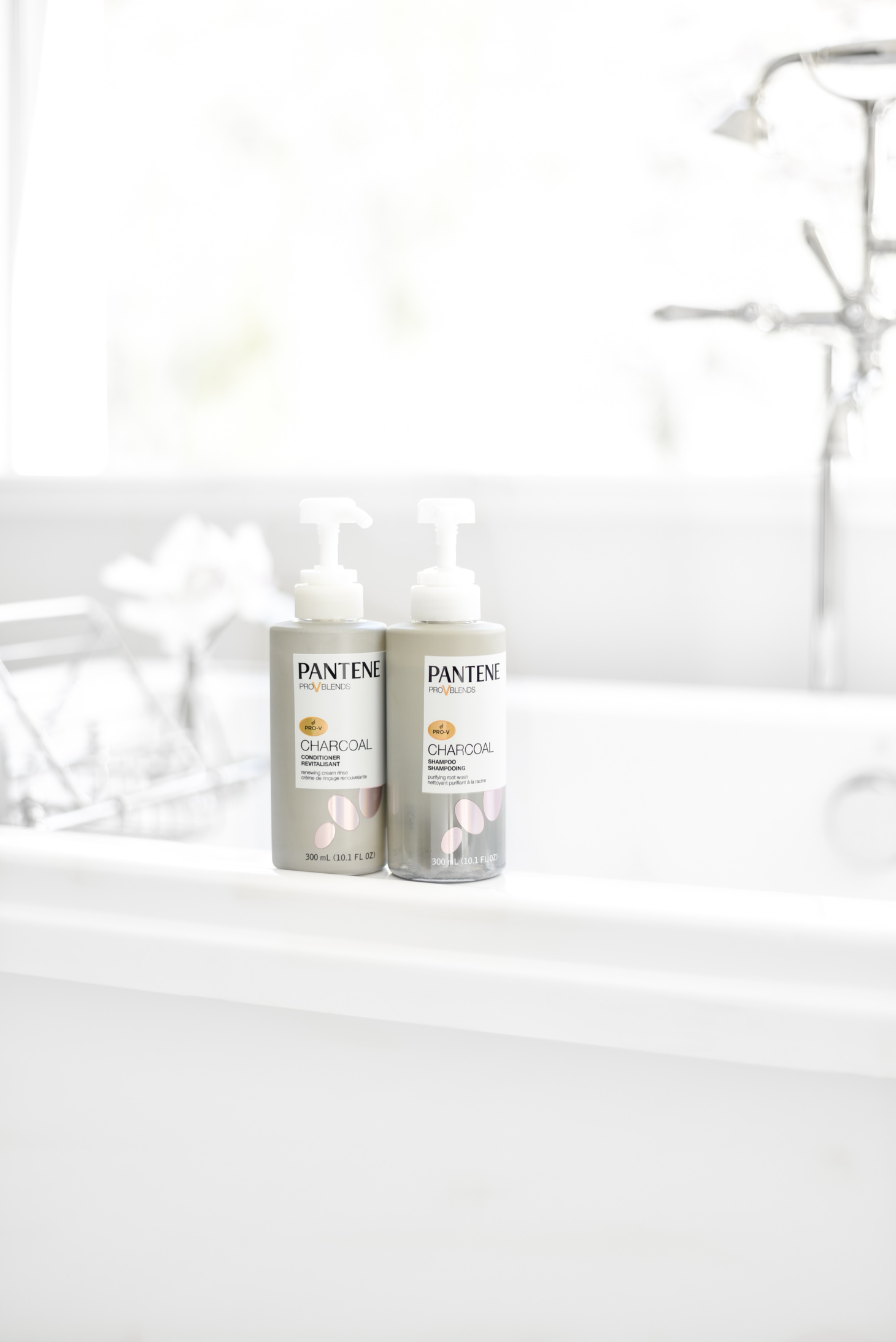 Erin Elizabeth of Wink and a Twirl shares the Pantene Charcoal Shampoo and Conditioner 