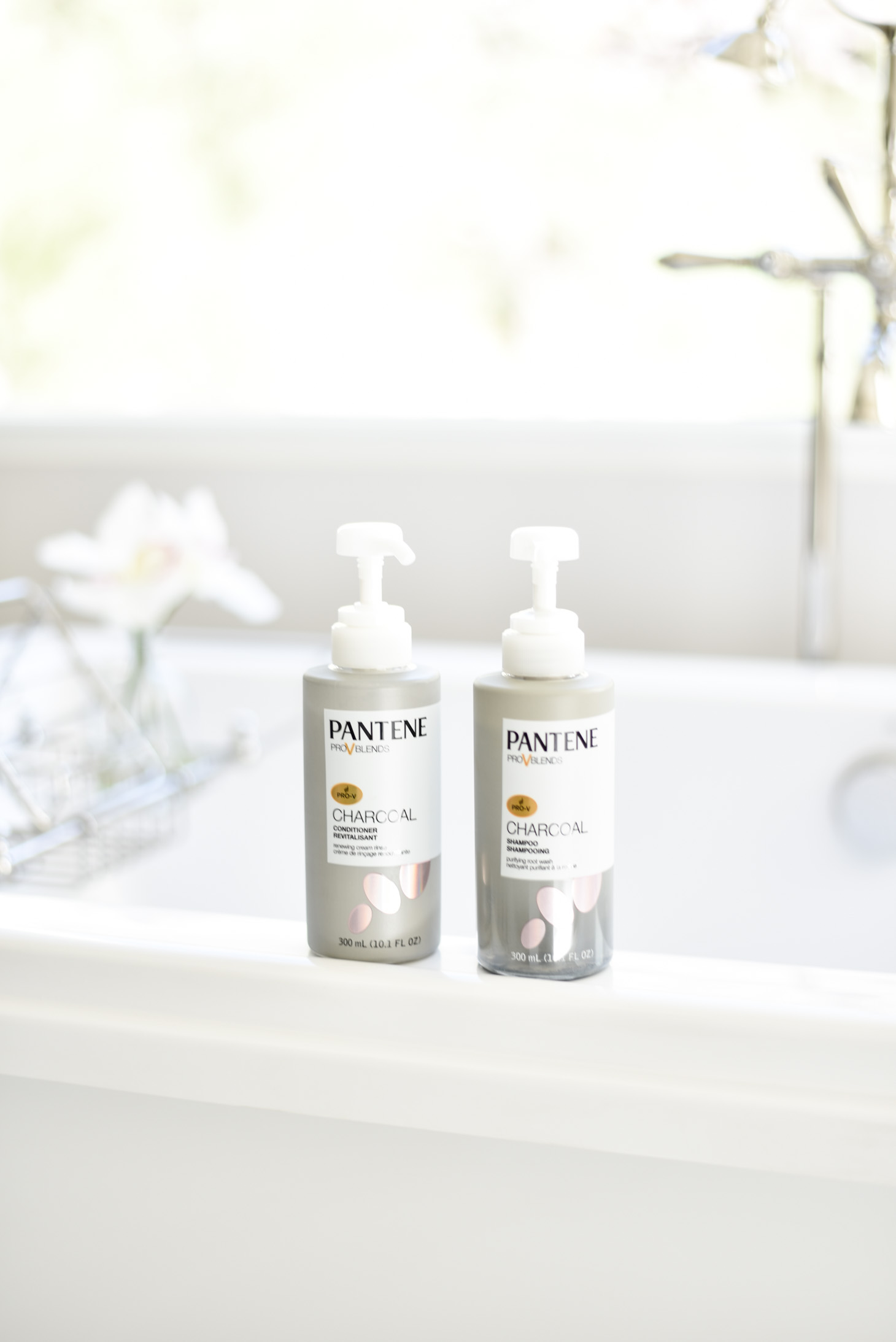 Erin Elizabeth of Wink and a Twirl shares the Pantene Charcoal Shampoo and Conditioner 