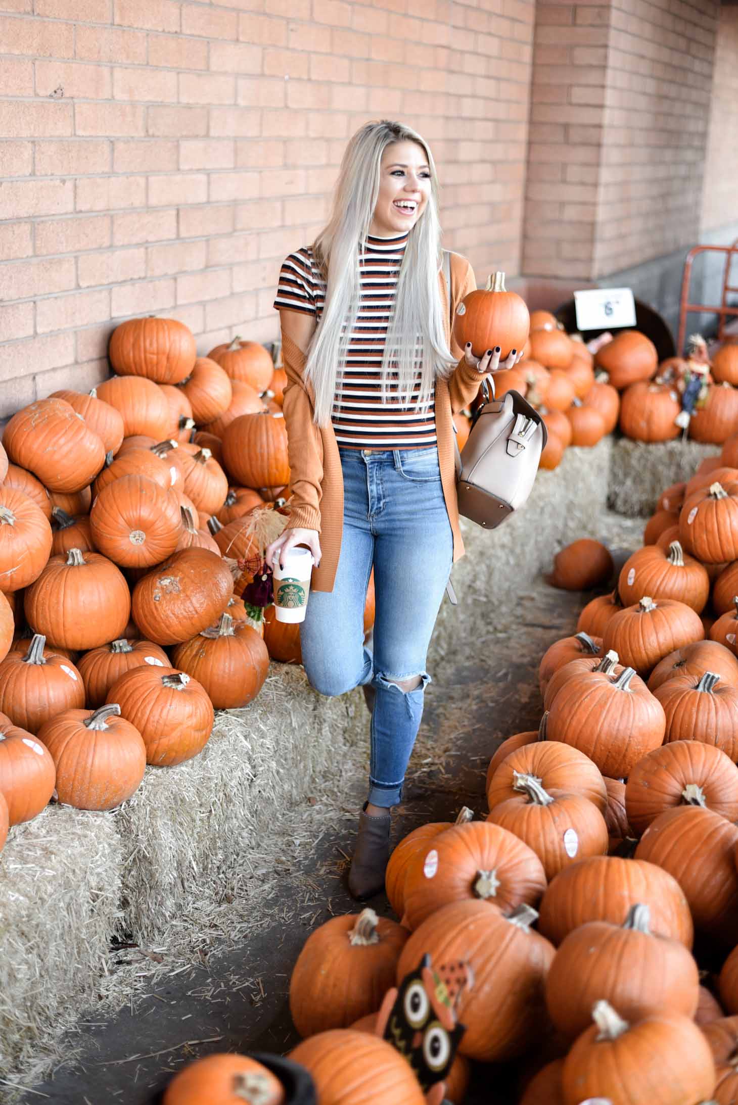 Erin Elizabeth of Wink and a Twirl shares a few of her favorite fall styles this week