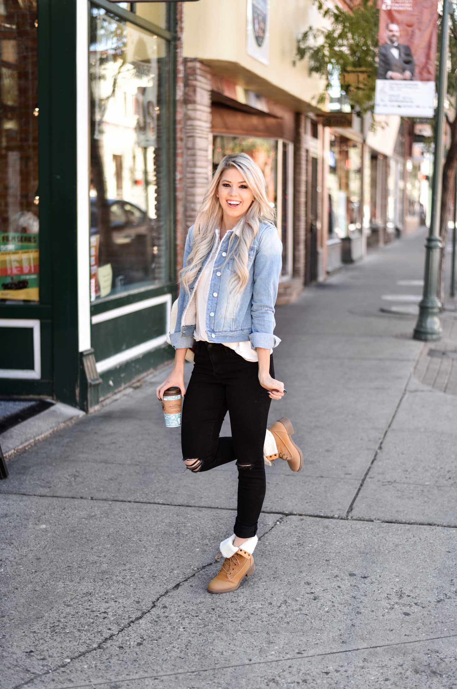 Erin Elizabeth of Wink and a Twirl shares a day and night look for Fall with Discovery Clothing