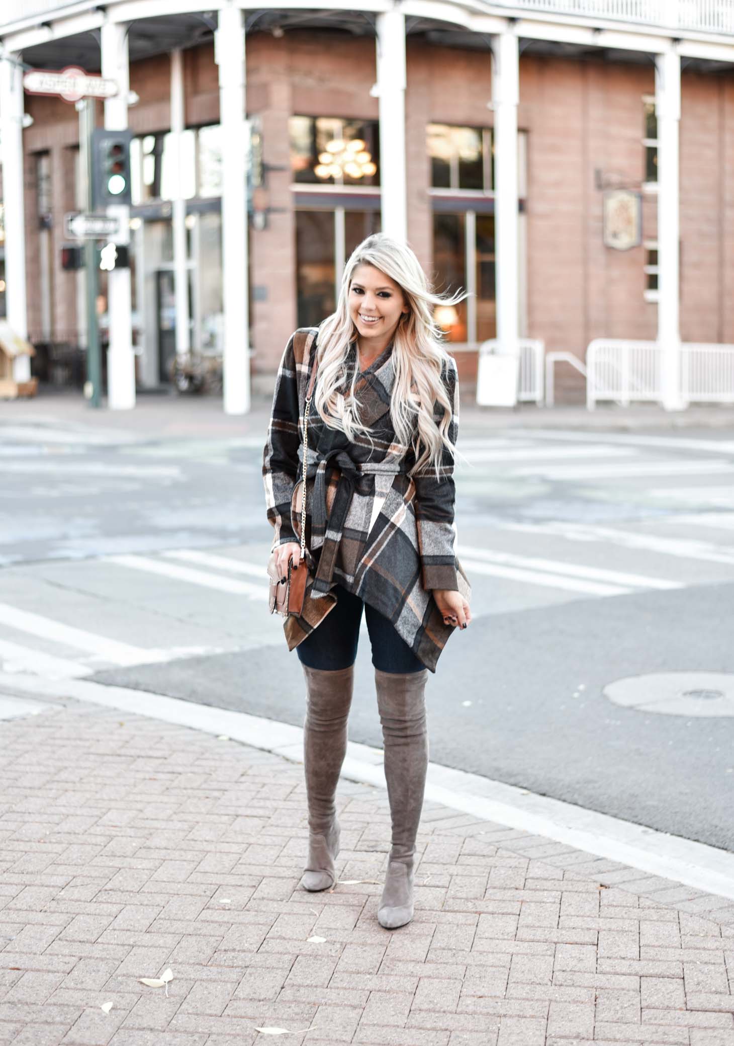 Erin Elizabeth of Wink and a Twirl shares the cutest plaid coat from Chicwish