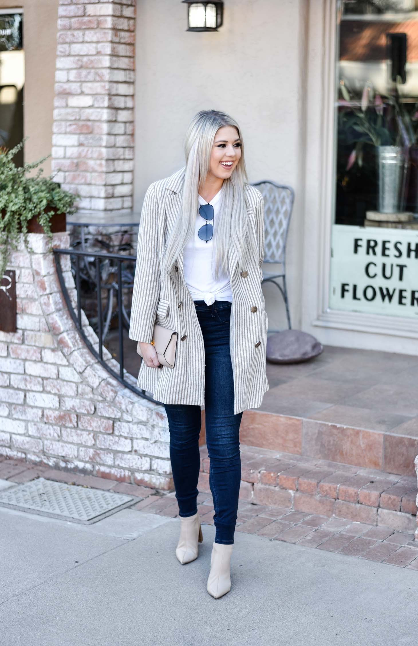 Erin Elizabeth of Wink and a Twirl shares the perfect oversized blazer from Chicwish