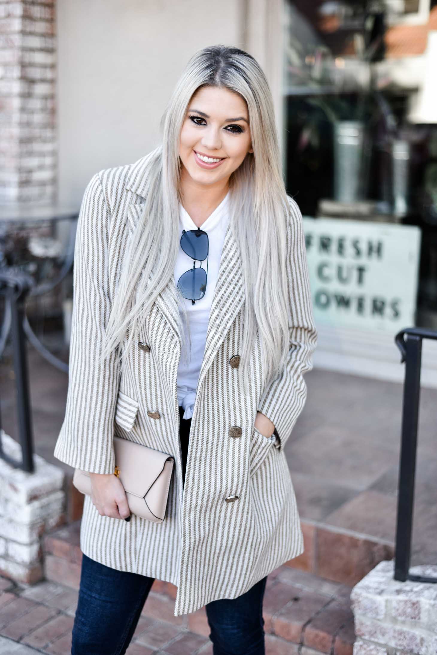 Erin Elizabeth of Wink and a Twirl shares the perfect oversized blazer from Chicwish