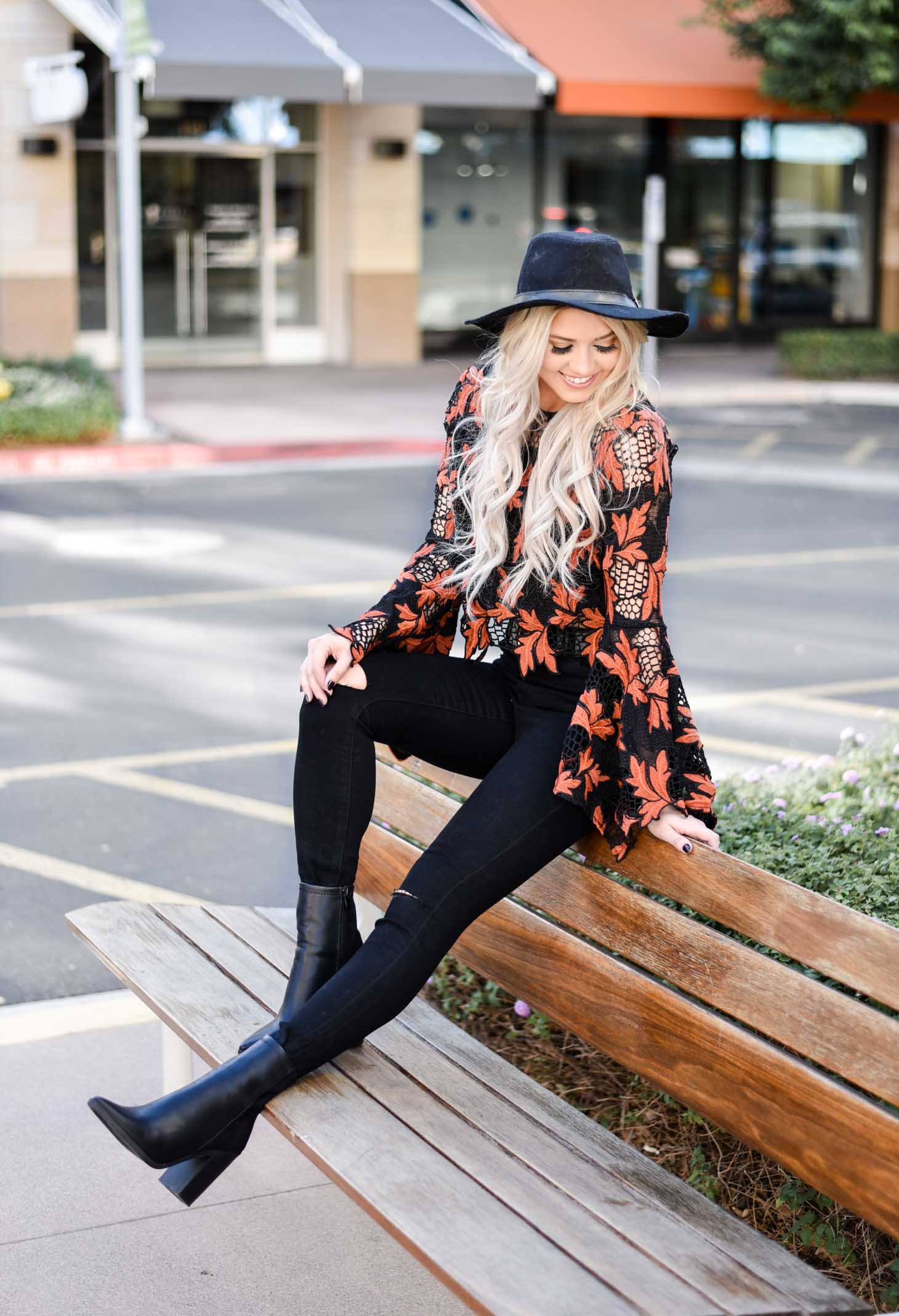 Erin Elizabeth of Wink and a Twirl shares the perfect fall look from Lulus