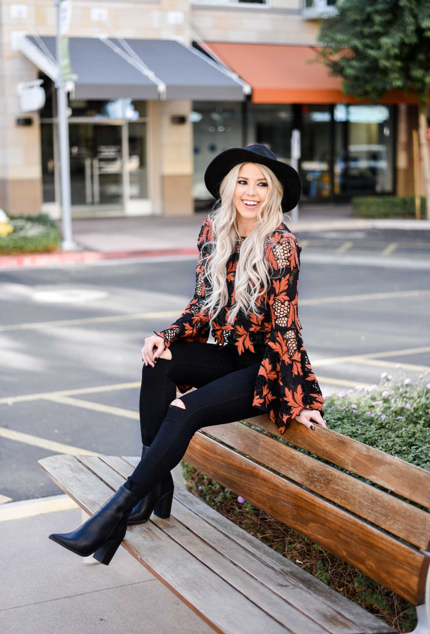 Erin Elizabeth of Wink and a Twirl shares the perfect fall look from Lulus