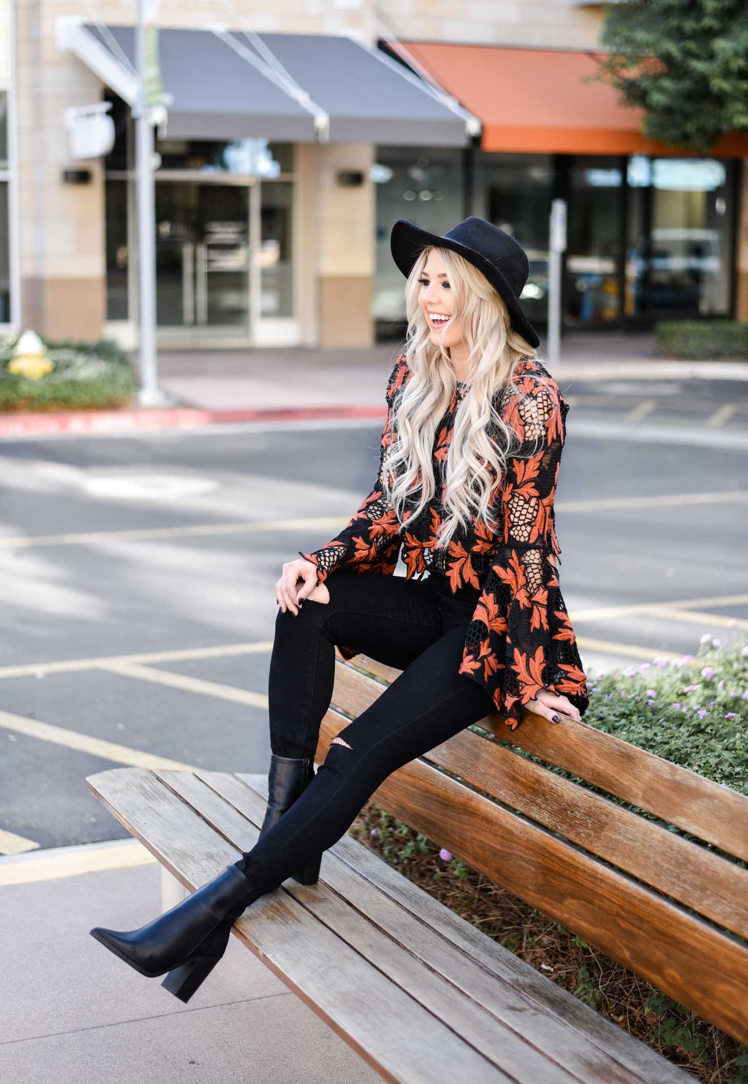 Erin Elizabeth of Wink and a Twirl shares the perfect fall look from Lulus