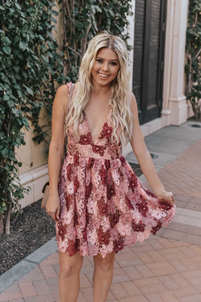 Erin Elizabeth of Wink and a Twirl shares the perfect Valentine's Day dress from Lulus
