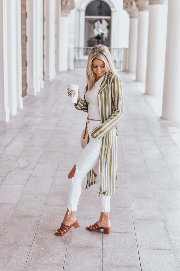 Erin Elizabeth of Wink and a Twirl shares one of her casual Vegas day looks from Lulus