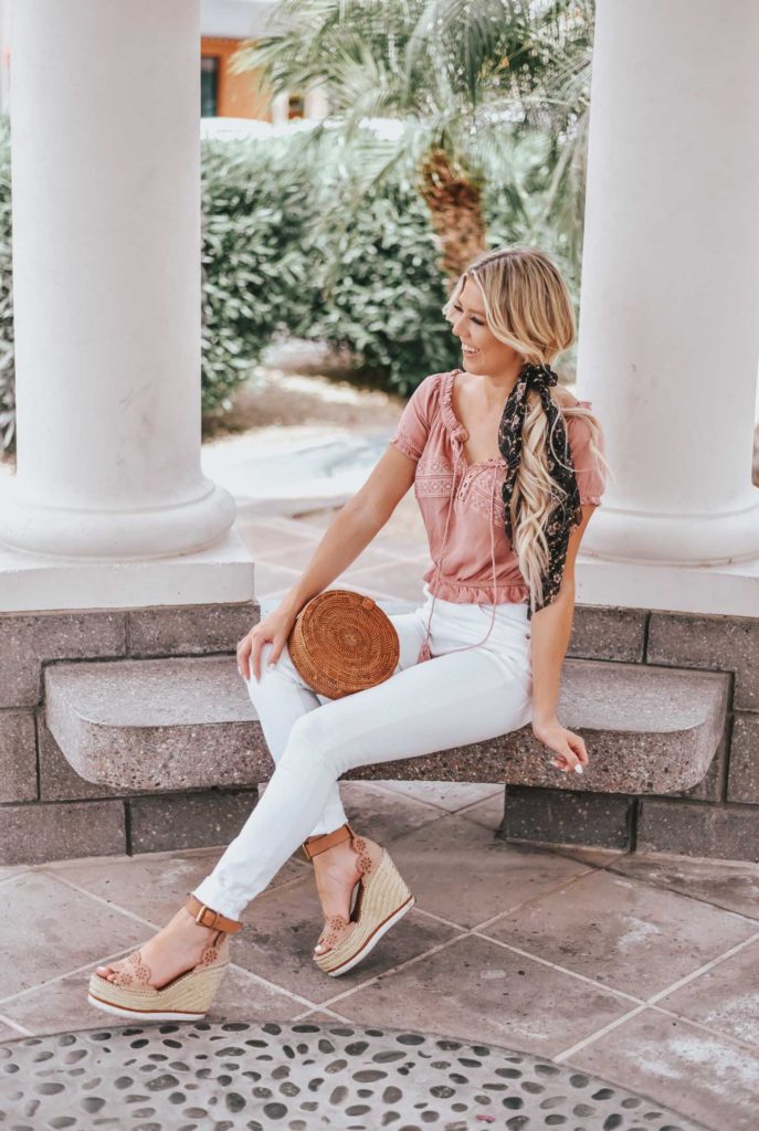 Erin Elizabeth of Wink and a Twirl shares the perfect spring look from Shop Priceless