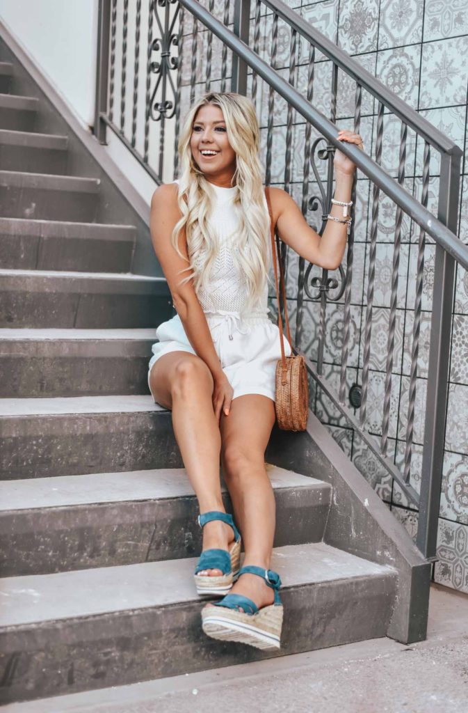 Erin Elizabeth of Wink and a Twirl shares the perfect all white look with a pop of blue with these Marc Fisher Espadrille Wedges